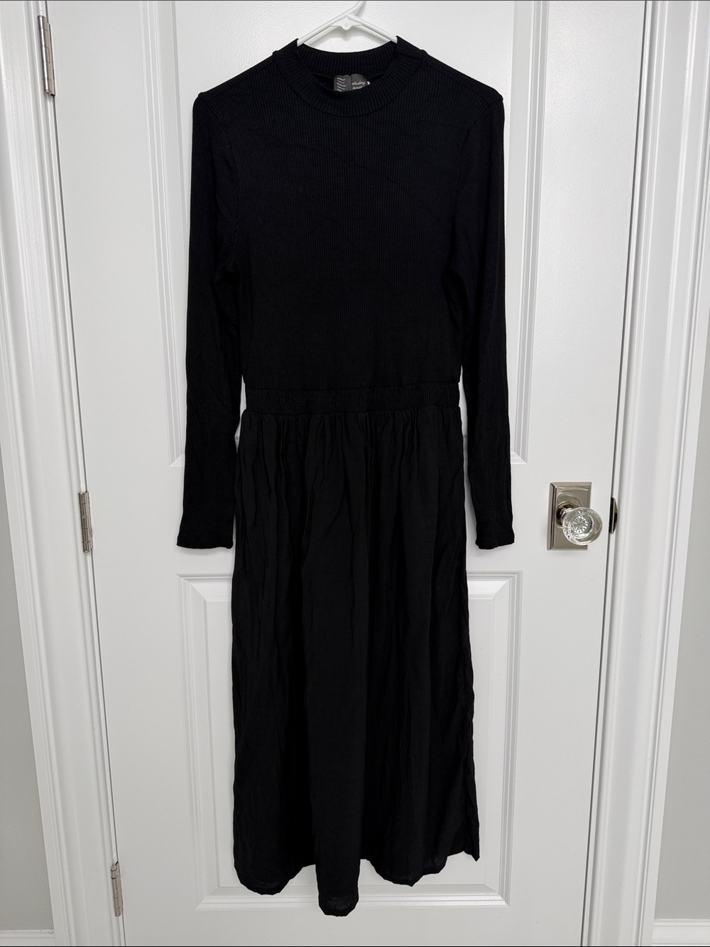 Black Long Sleeve Midi Dress - Women's